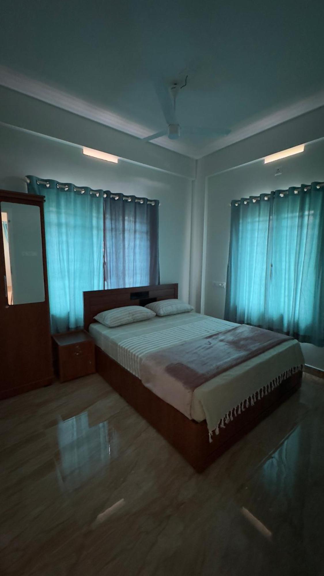 The Karlyle Homestay Vaduvanchal Exterior photo